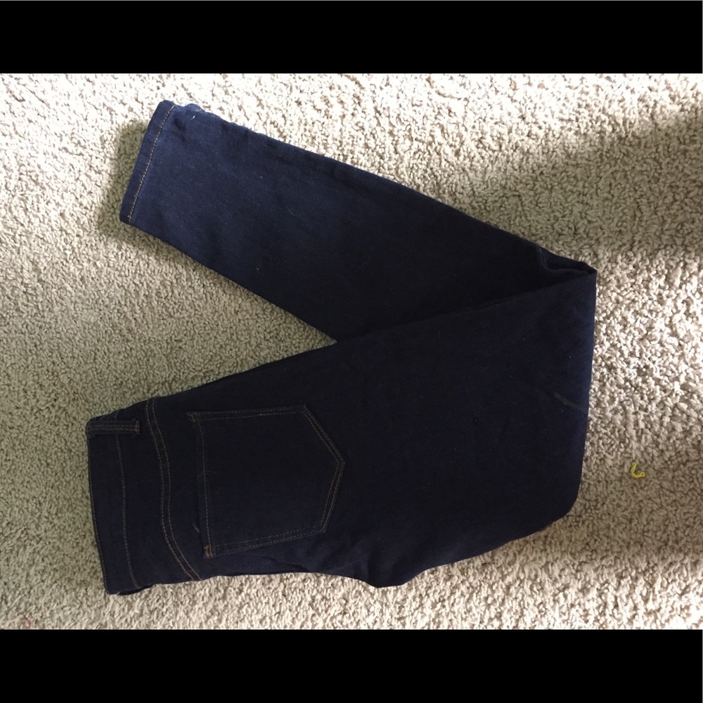 Forever 21 Dark wash Skinny Jeans